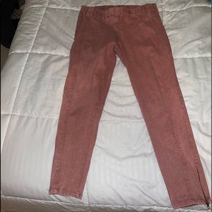 Pink pull on jeggings